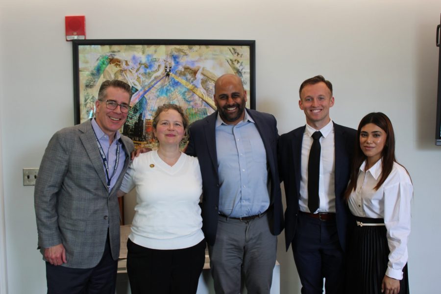 UConn SPP students posing with Mayor Arulampalam (Hartford) and Matt Hart (CRCOG)